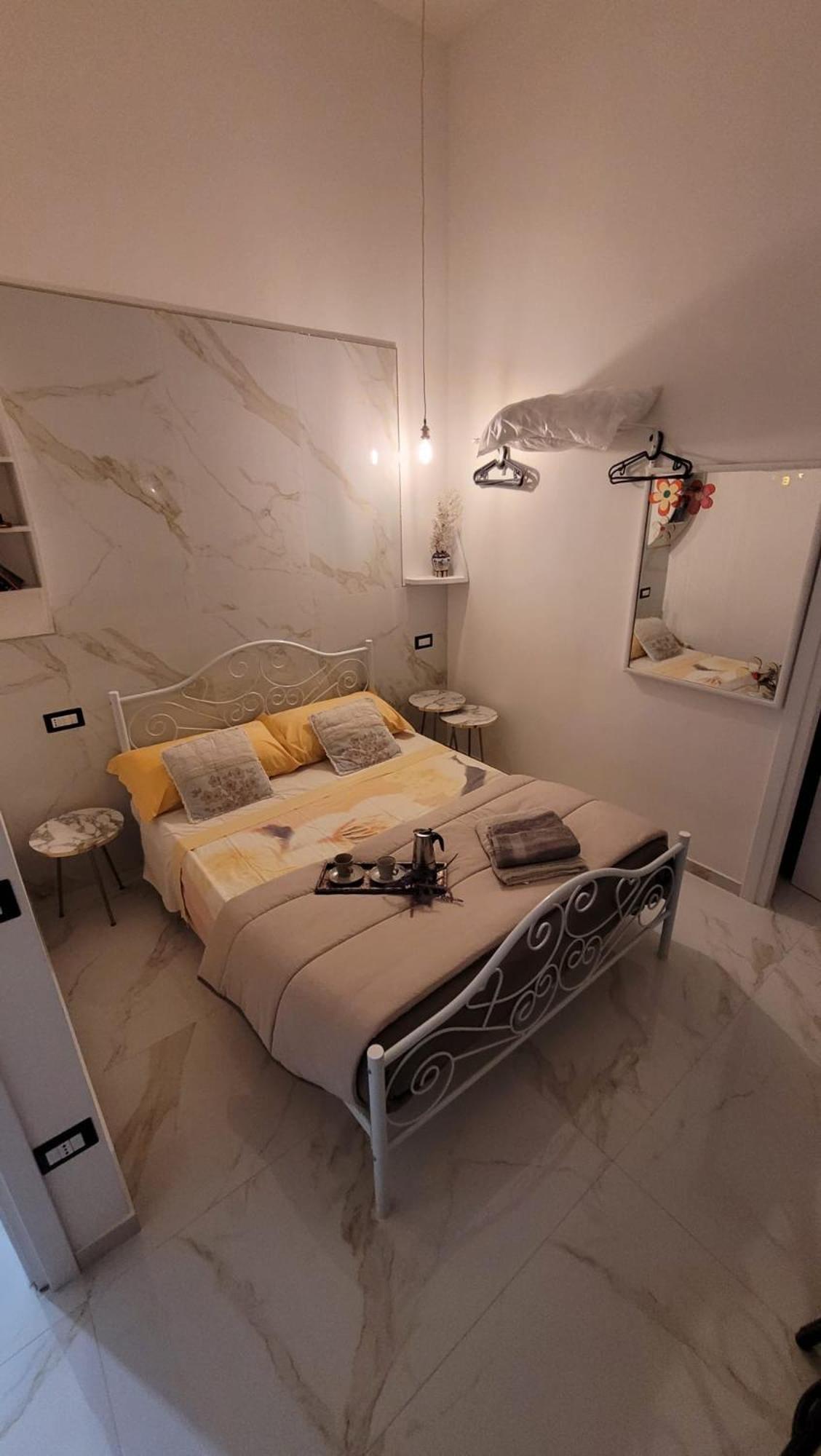 Apartament O'Vicolo E Napoli Zewnętrze zdjęcie