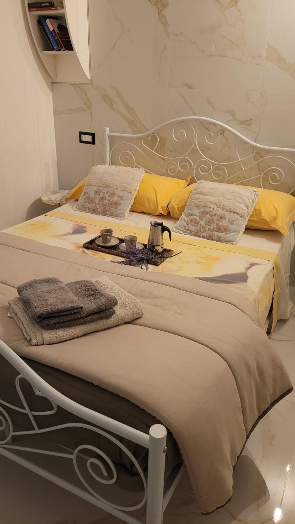 Apartament O'Vicolo E Napoli Zewnętrze zdjęcie
