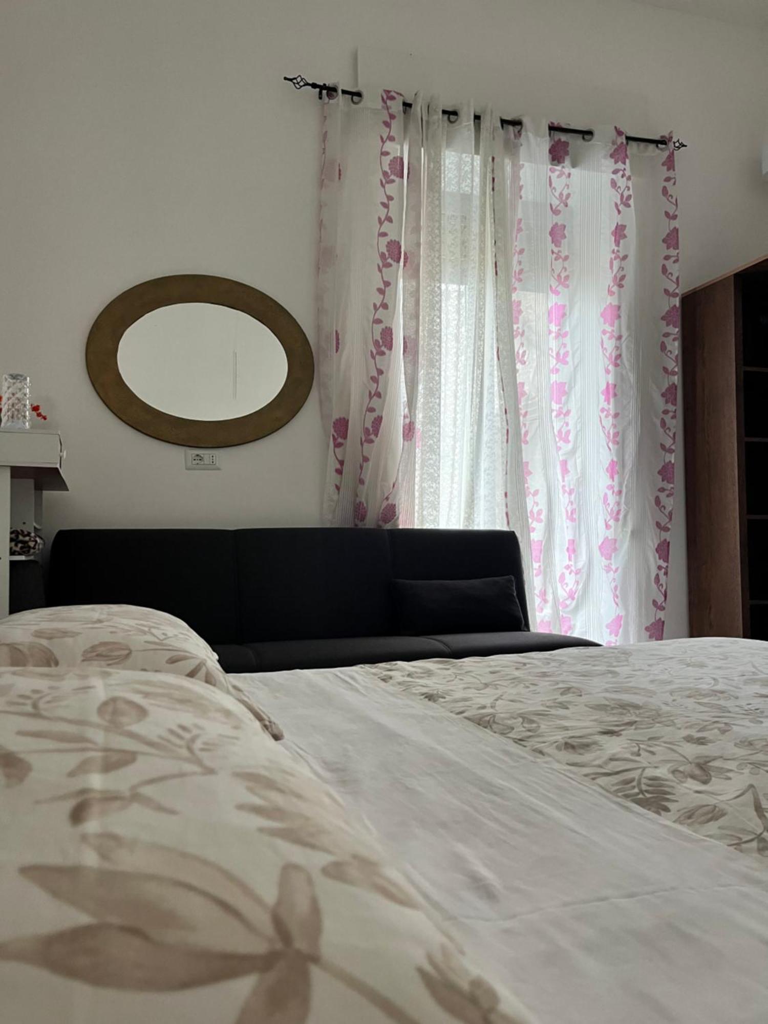 Apartament O'Vicolo E Napoli Zewnętrze zdjęcie